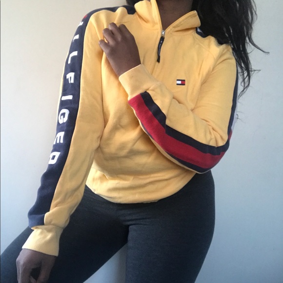 Tommy Hilfiger Tops - Tommy Hilfiger half zip sweatshirt